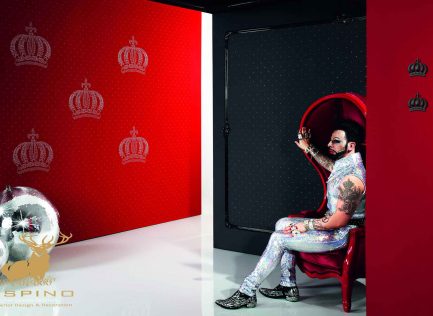 Update Your Space With Amazing Wallpapers Designs