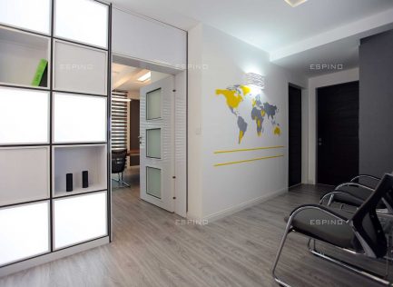 پیشرو تجارت هیوا