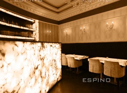 کافی شاپ فلورا